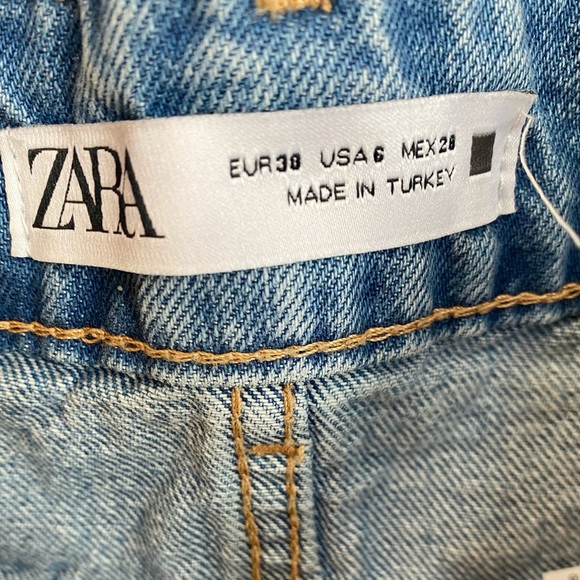 Zara Jean Shorts Distressed Ripped High Waisted Size 6 - Picture 7 of 9